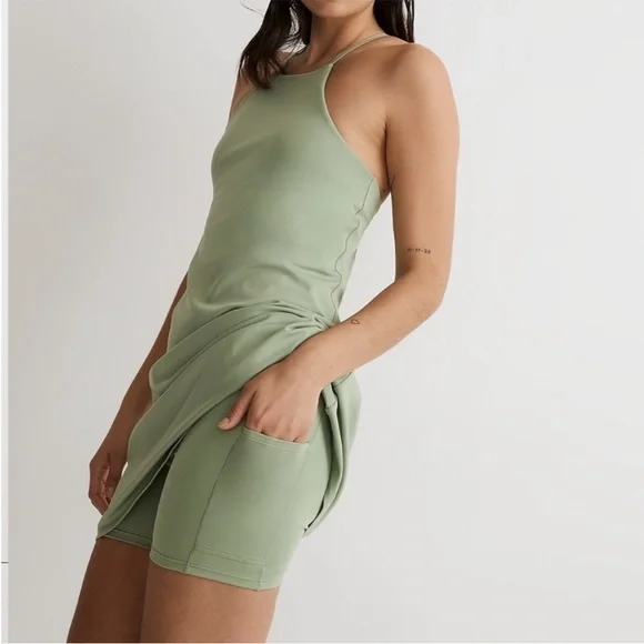 Madewell 2.0 MWL Flex Fitness Dress NWOT Mint Green Size Med Strappy Criss Cross - Picture 2 of 11